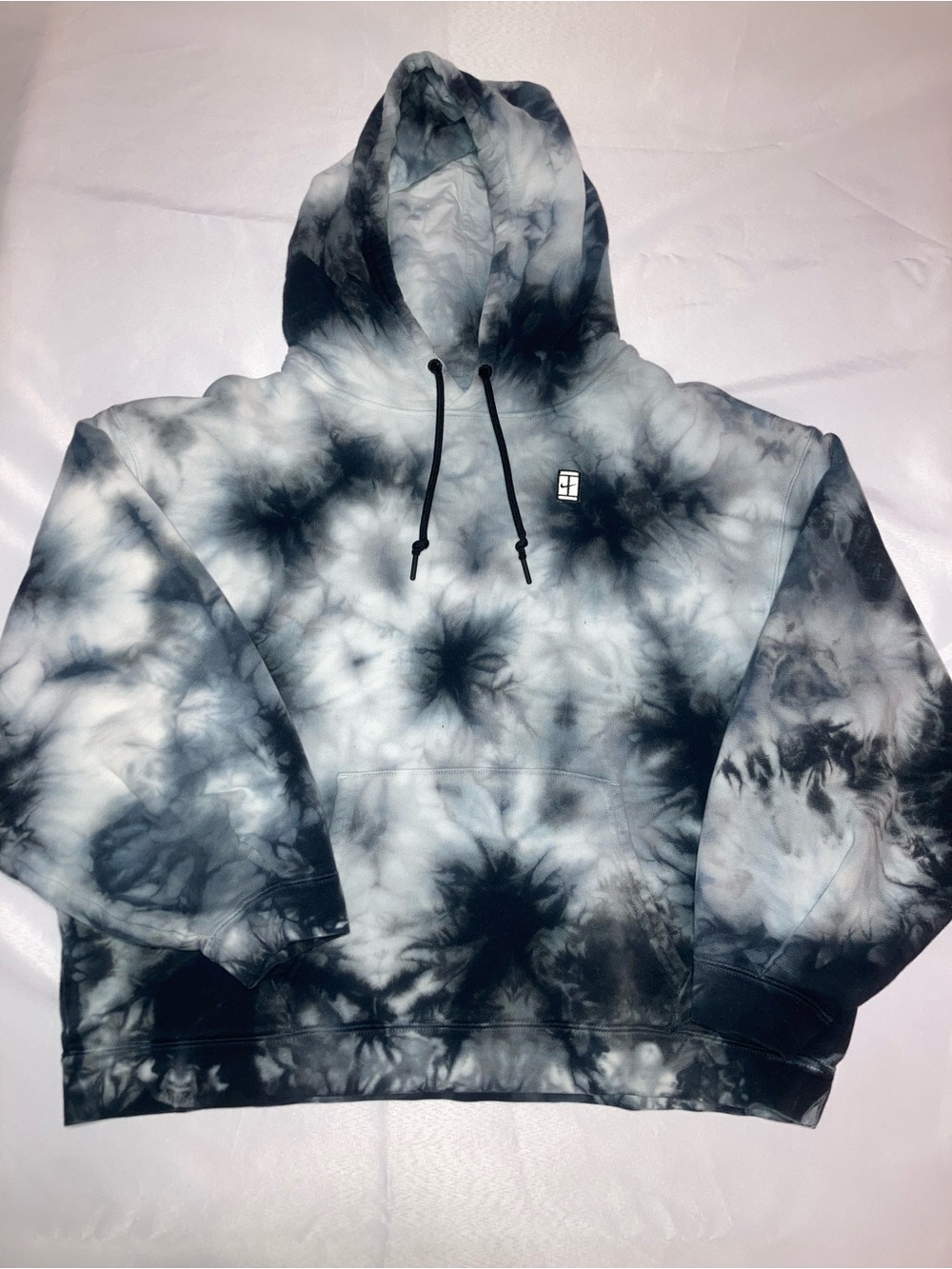 Nike Black & White Tie-Dye Pullover Hoodie for Women - Picture 6 of 9